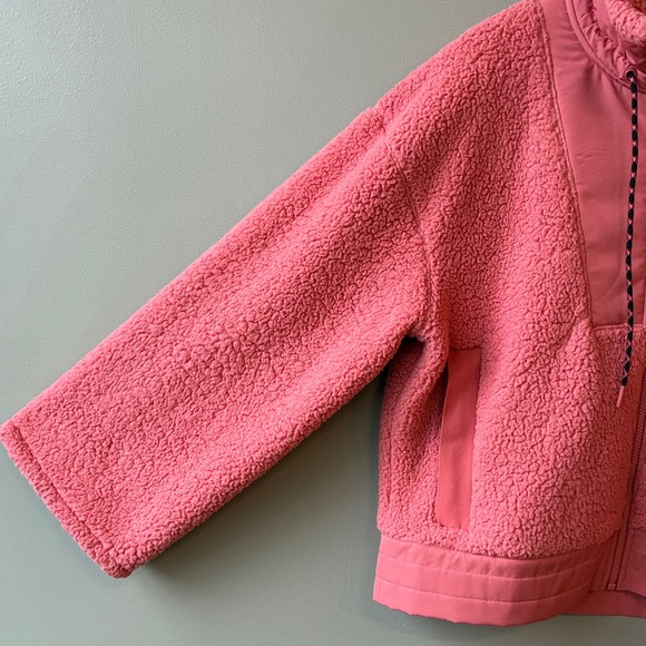 Under Armour Legacy Sherpa Full-Zip Jacket in Deco Rose, size Medium - Picture 4 of 8